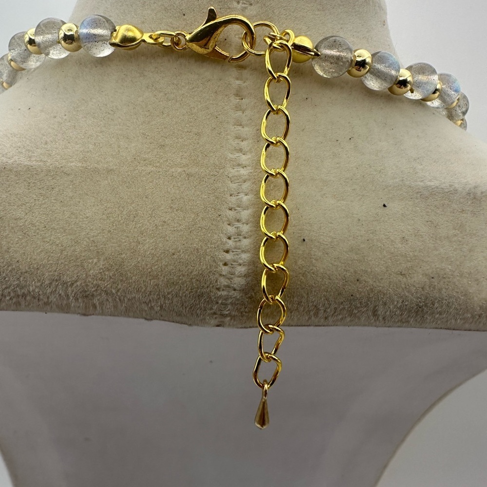 Beautiful Handcrafted Labradorite Beaded Necklace 6mm Beads - Picture 7 of 8